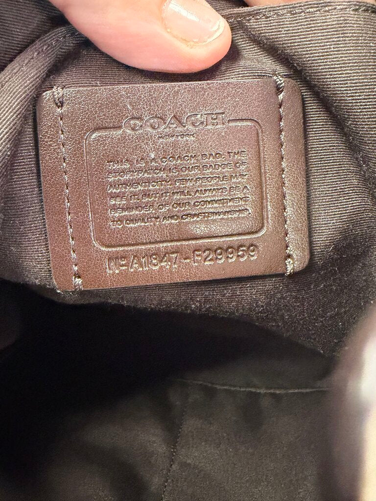 Coach Zip Shoulder Bag Signature Jacquard