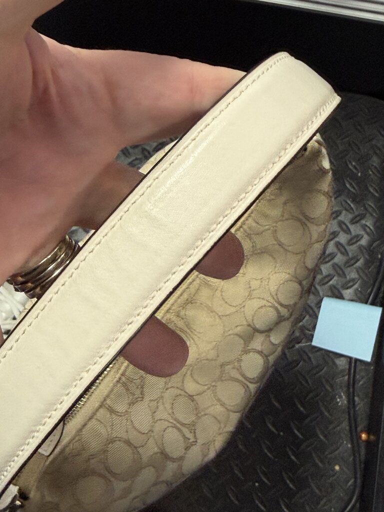 Coach Zip Shoulder Bag Signature Jacquard