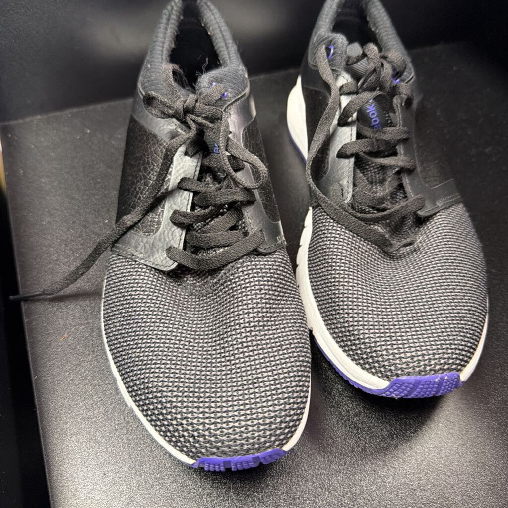 8.5 Reebok Mesh Lace Up Athlux Shatr Print