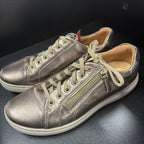 9 Clarks Nalle LAce Up Metallic Leather Finish Side Zip Sneaker
