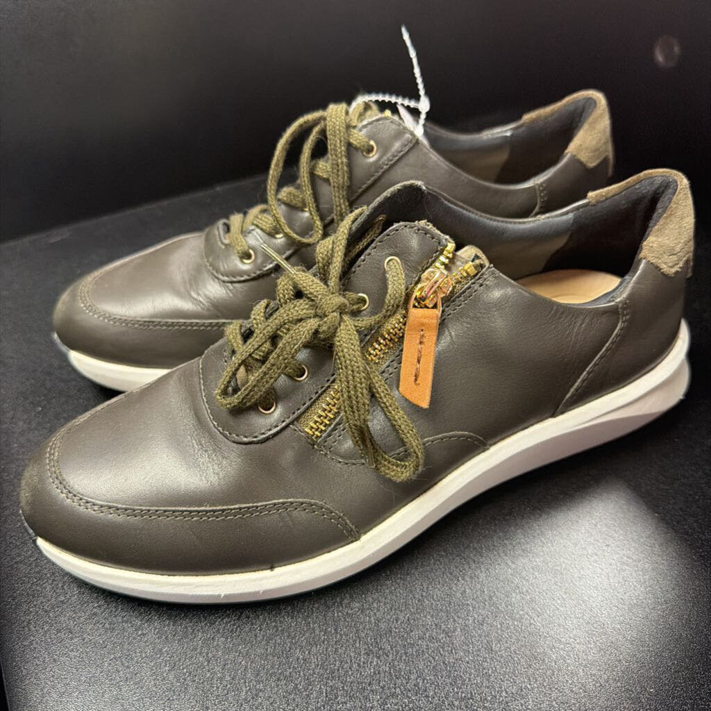 9 Clarks Grand Pro Luxe Mile Lace Up Leather Sneaker