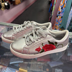 9.5WW Comfortveiw Embroidered Metallic Sneaker