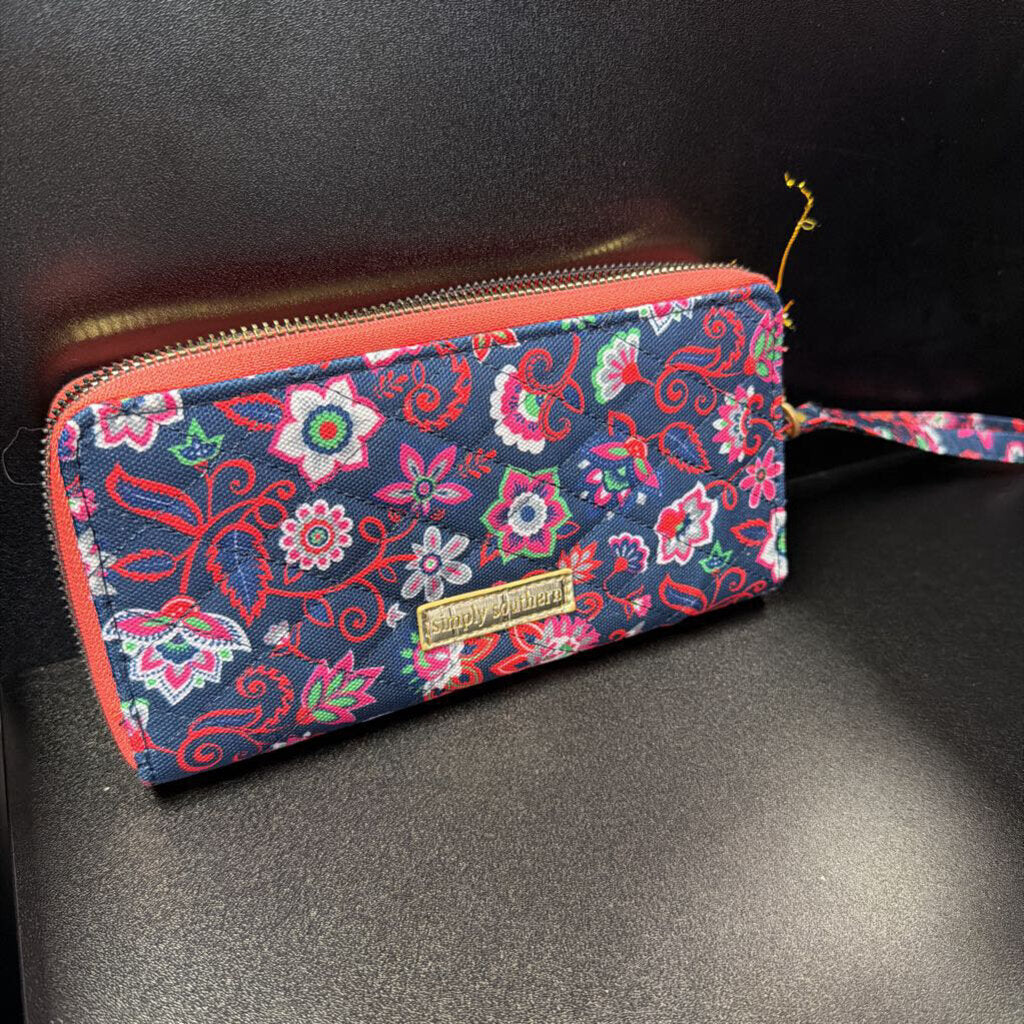 Simply Southern Floral Zip Wallet