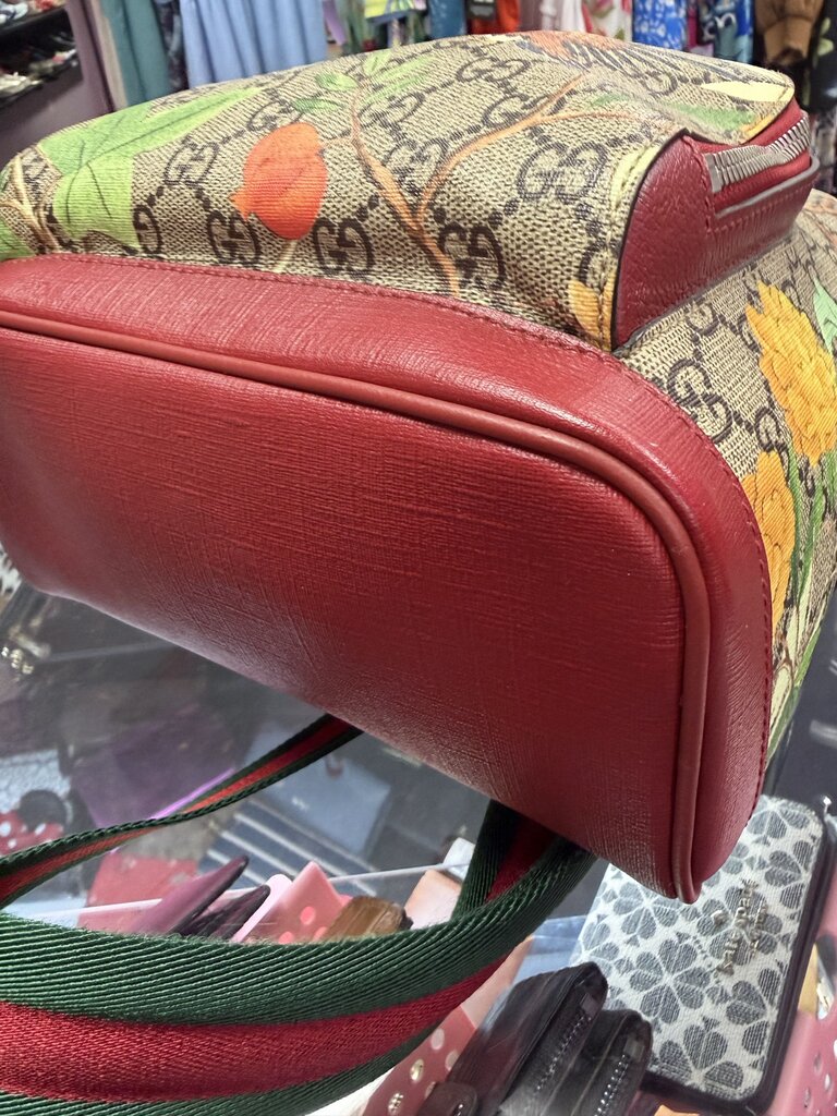 Gucci Tian GG Supreme Small Backpack
