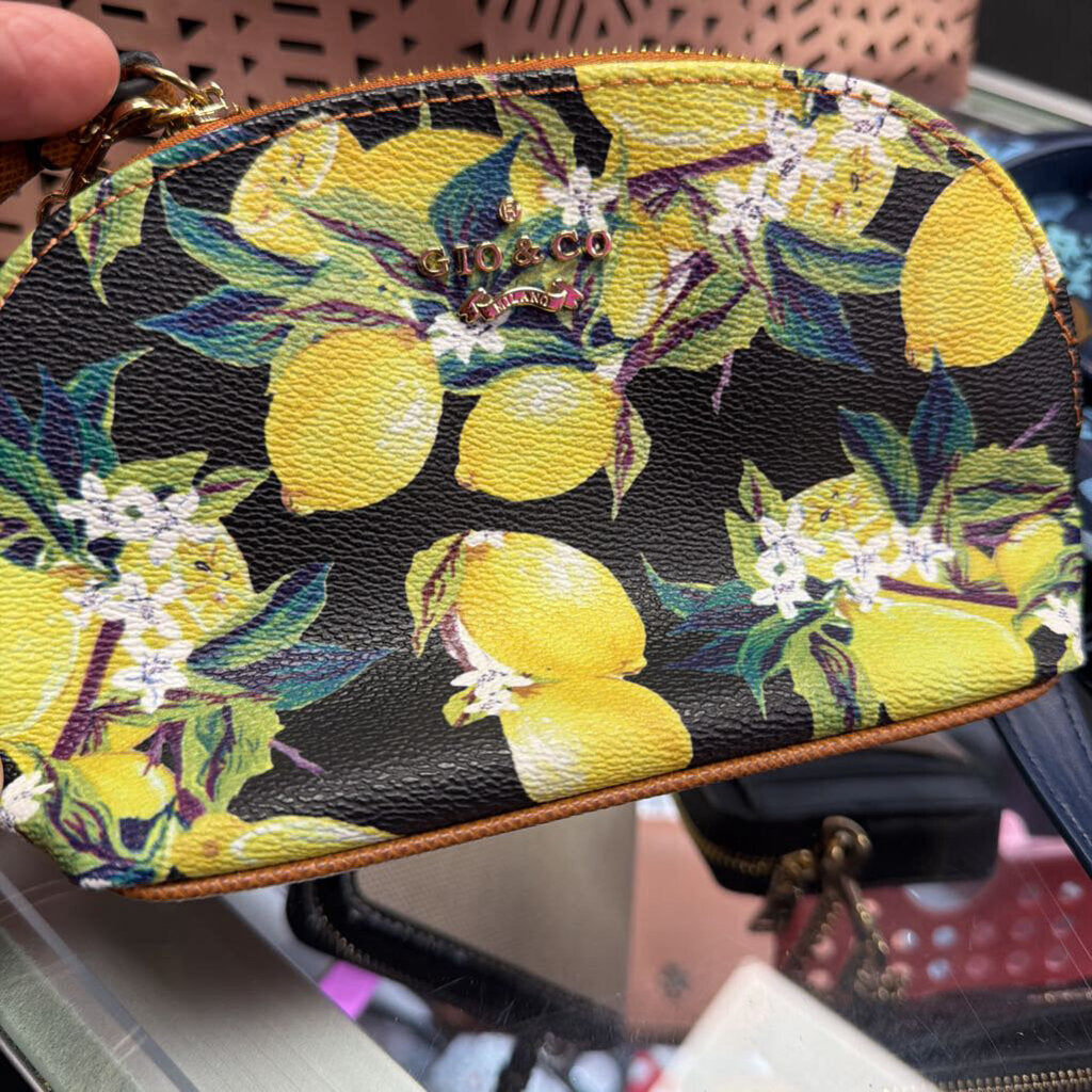 Gio & Co. Lemon Print Pouch Wristlet