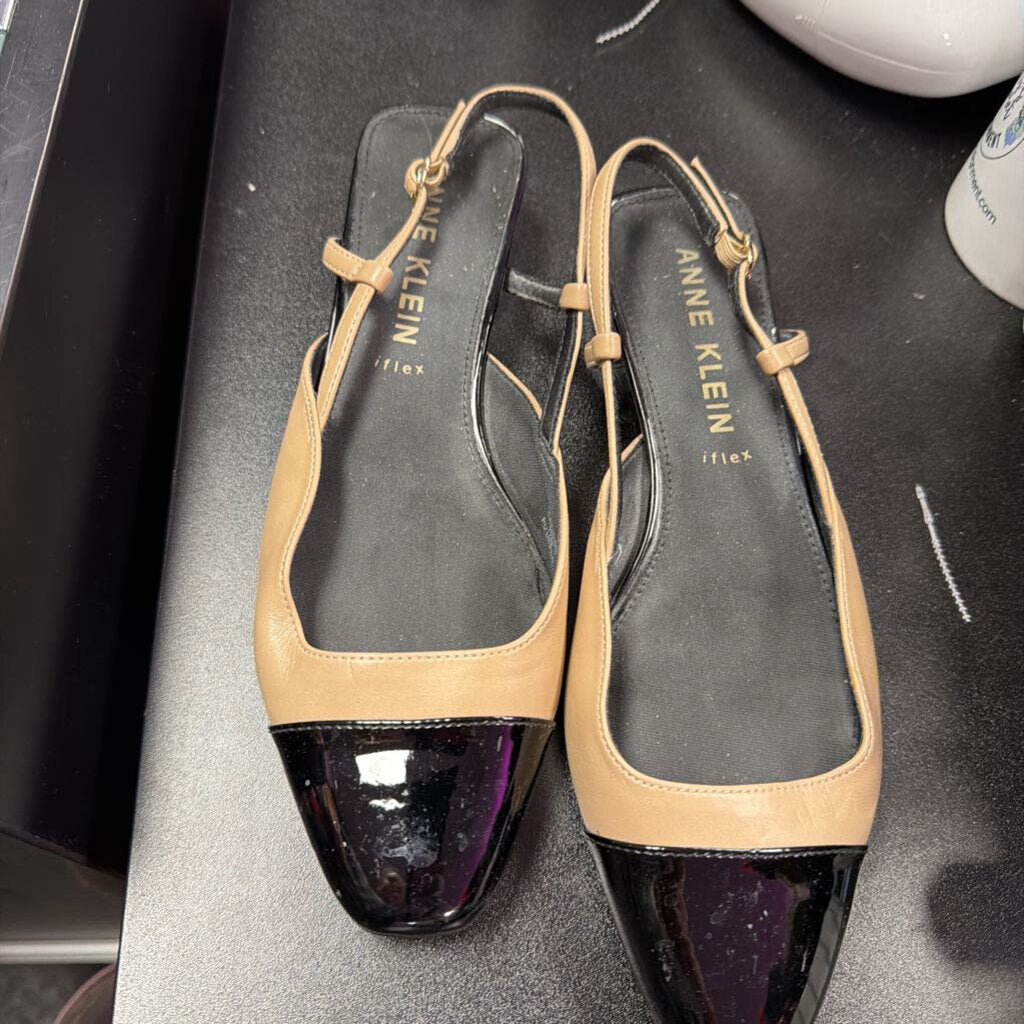 7.5 Anne Klein Cap Toe Sling Back