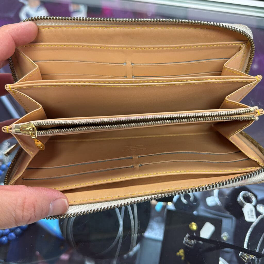 Louis Vuitton Zippy Louis Vuitton Murakami Monogram Multicolor Zippy Long Wallet
