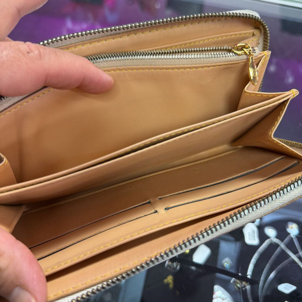 Louis Vuitton Zippy Louis Vuitton Murakami Monogram Multicolor Zippy Long Wallet