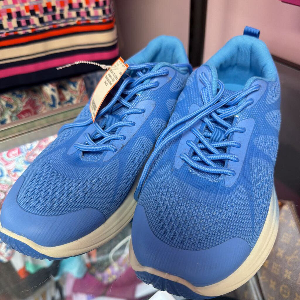 10 Athletic Sneakers With Breathable Mesh