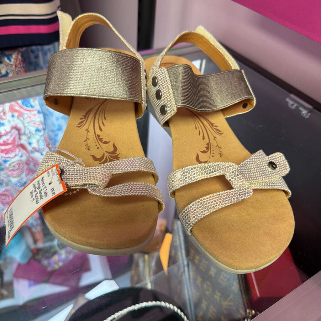11 Tahiti Wedge Metallic Leather Sandals