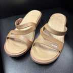8 Crocs Disney Mickey Patricia Wedge Sandal
