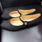 6M Nine West Pointed Velvet MJ Flat