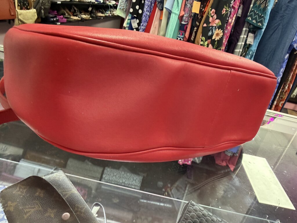 Coach Nomad Hobo in Glove Tanned Leather