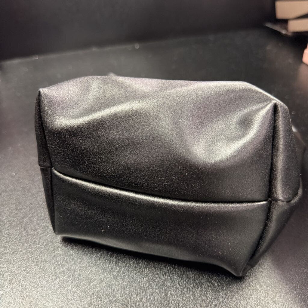 Unknown Pleather Pouch