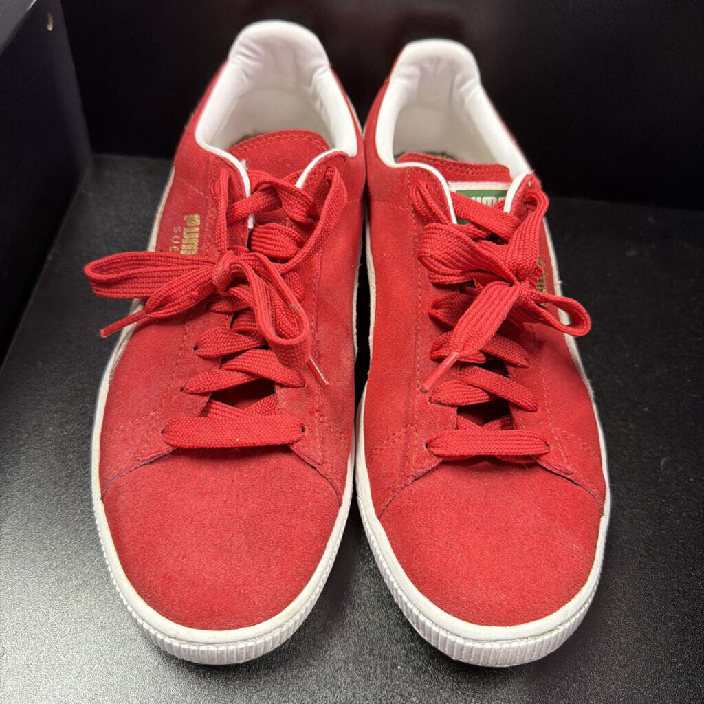 9 Puma Suede Classic XXI Sneakers