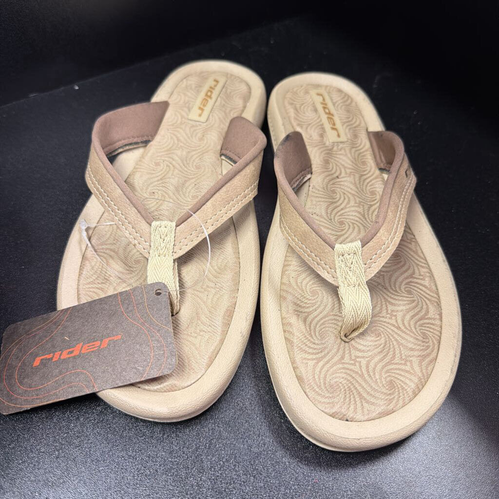 10 Rider Thong Sandal