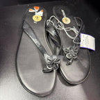 9 Aerosoles Thong Flower Detail Sandals