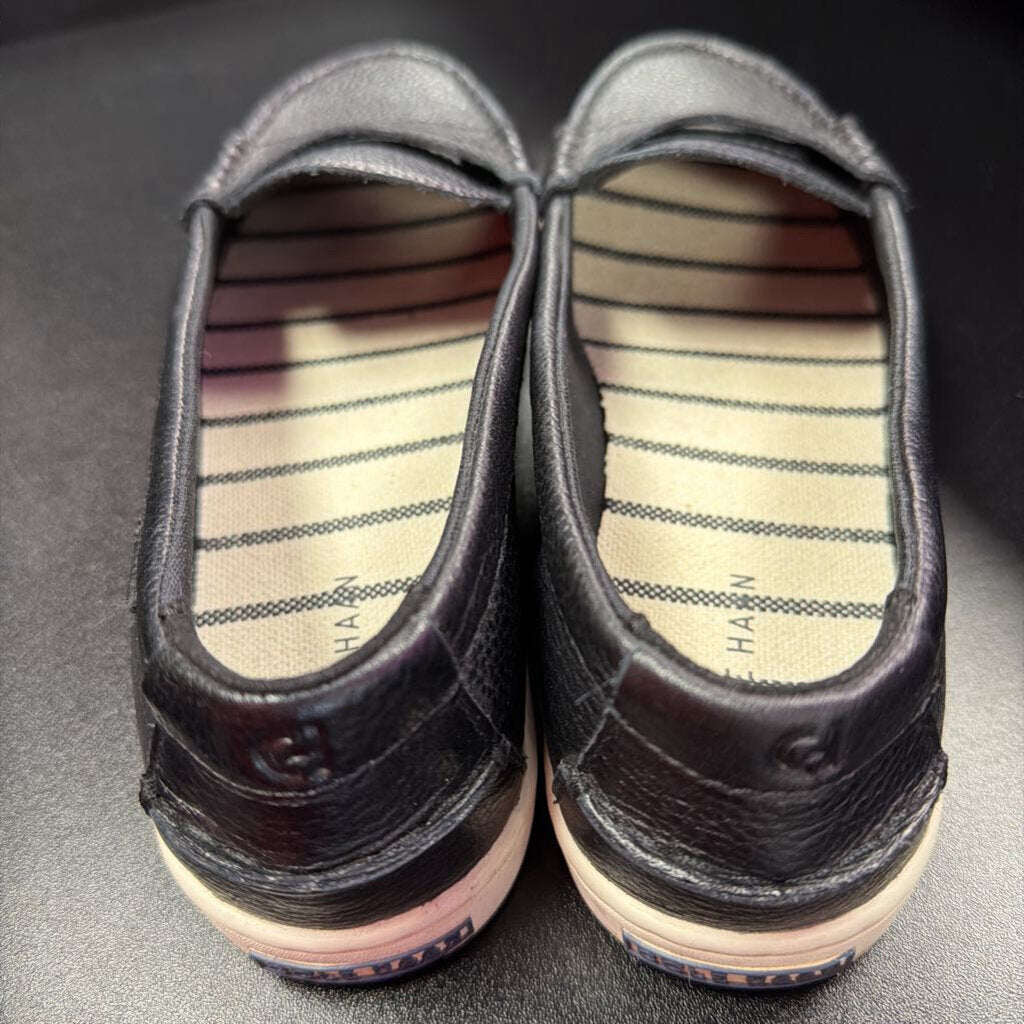 9B Cole Haan Leather Loafer