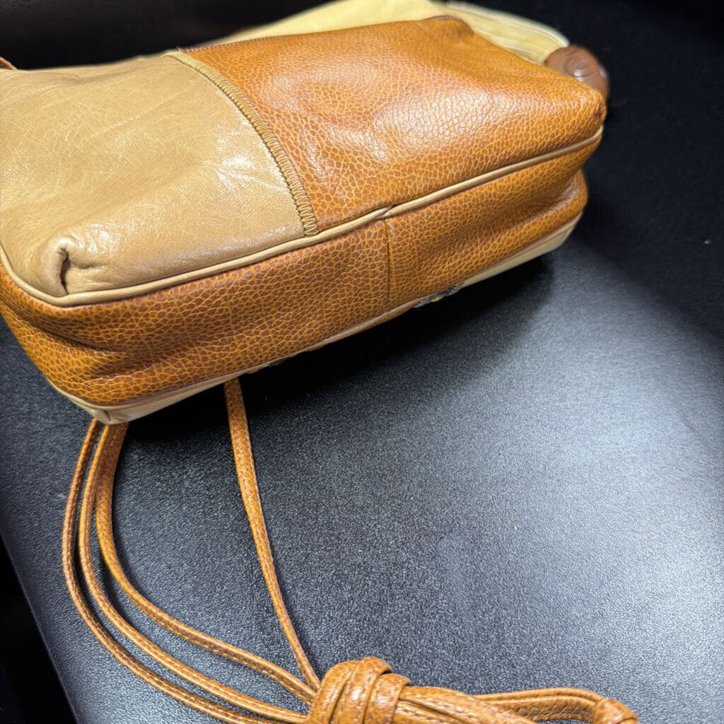 Sharif Vtg Woven Smooth Embroidery Tassel Camera Bag