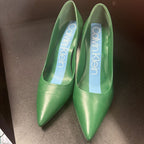 9.5 Calvin Klein Paige Pointed Stiletto Pumps