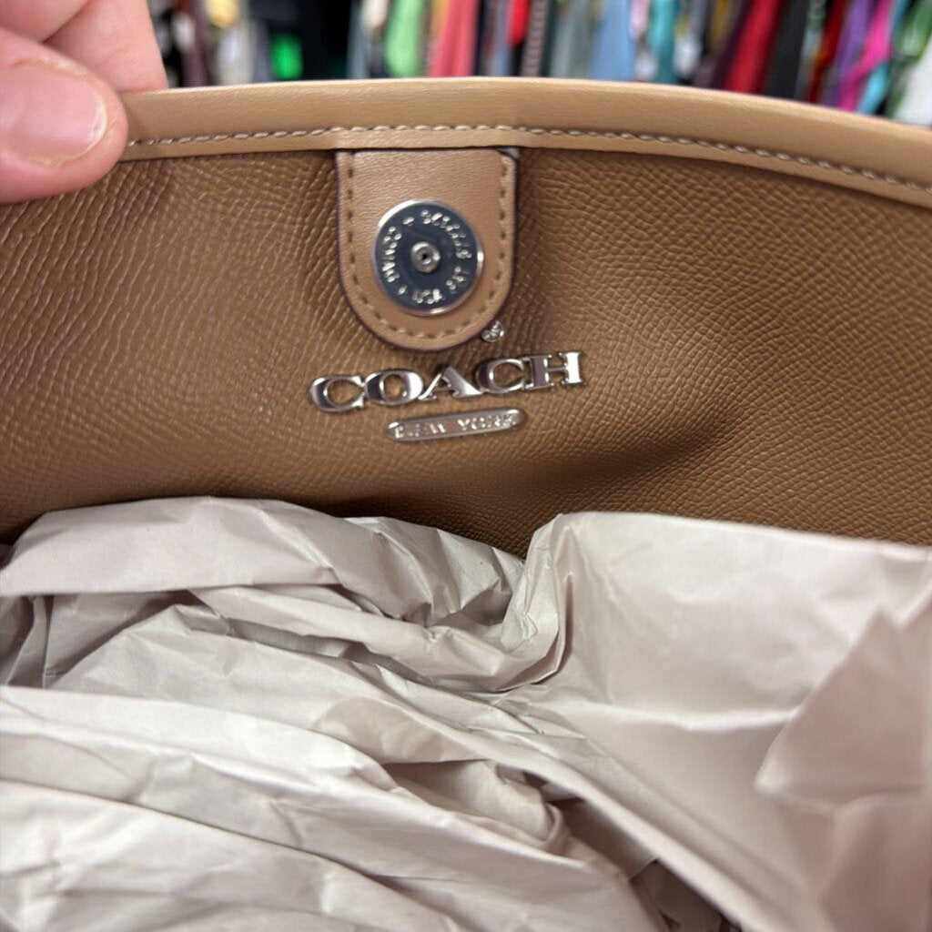 Coach City Bucket Bag Signature Canvas