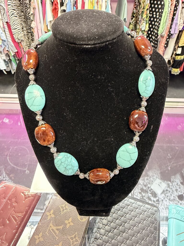 Vintage 1928 Costume Turquoise & Brown Beaded Statement Necklace