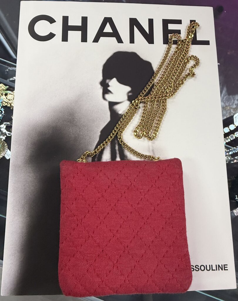 Chanel Mini Matelasse Chain Pouch Cotton Red Gold CC Auth 164298V