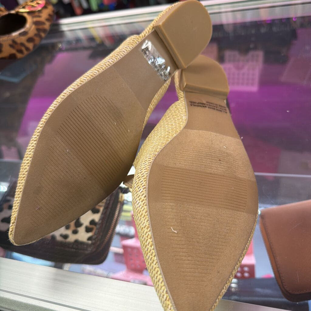 7 DV by Dolce Vita Christian Slip on Knotted Raffia Pointed