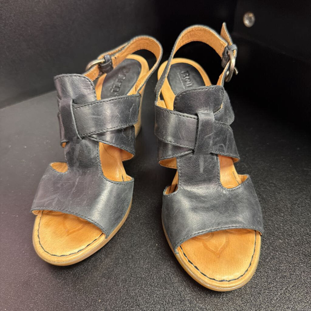7M Born Elly Black Leather Thick Buckle Ankle Sandals