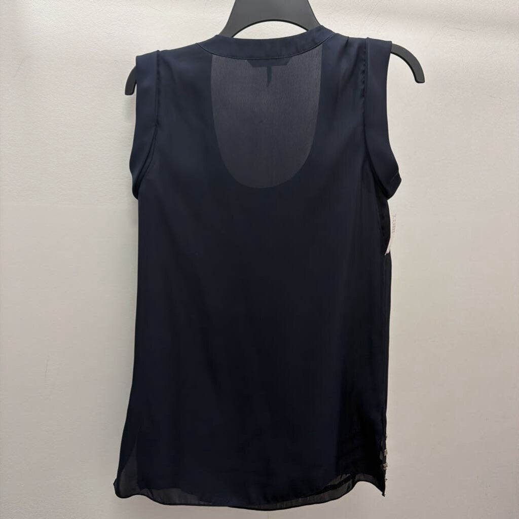XS SLess Scoop Neckline Gem Embell Waist Solid Top