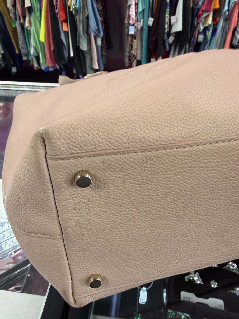 Kate Spade Larchmont Avenue Tote Pebbled Leather Embossed Logo