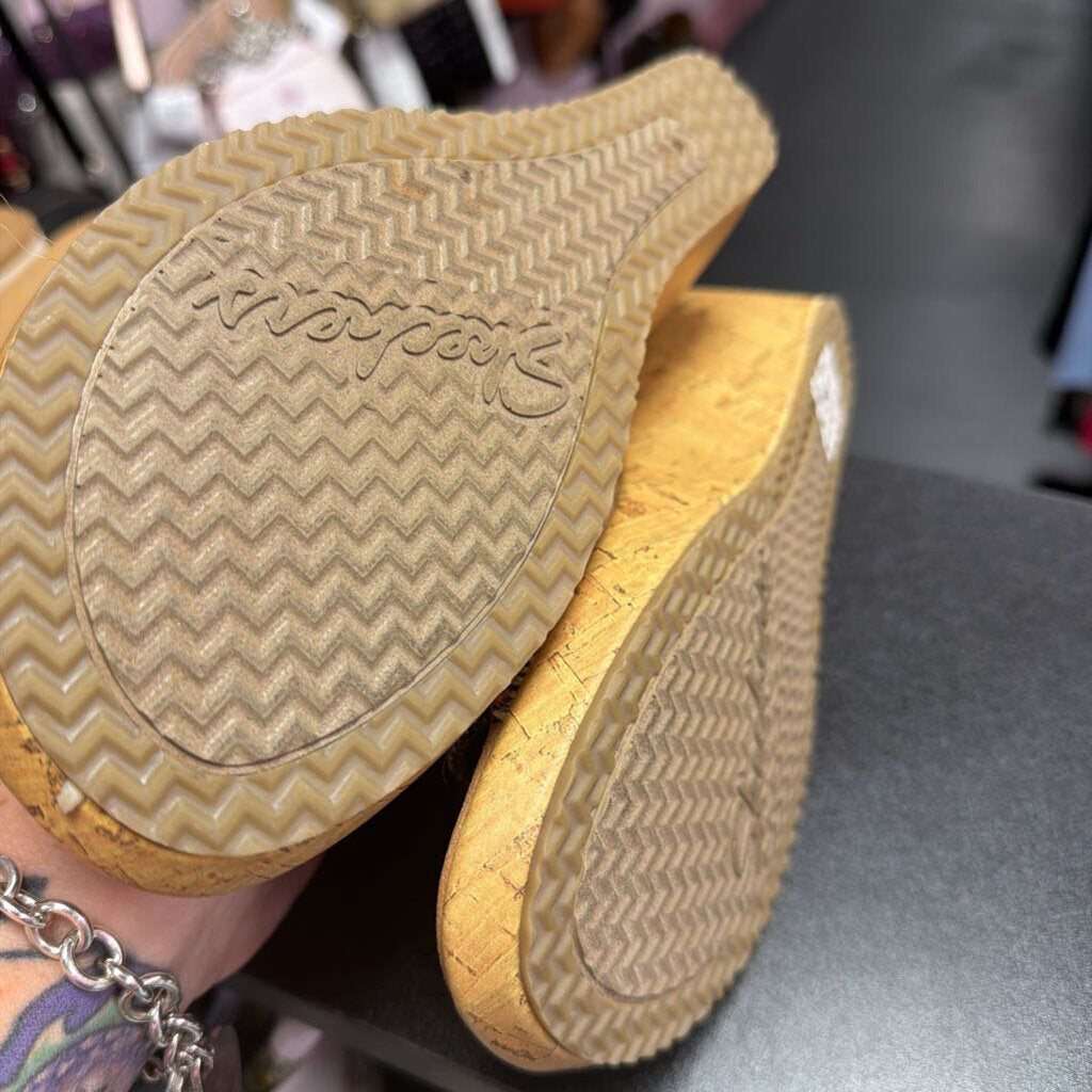 7.5 Sketchers Rainbow Weave CrissCross Wedge Sandal