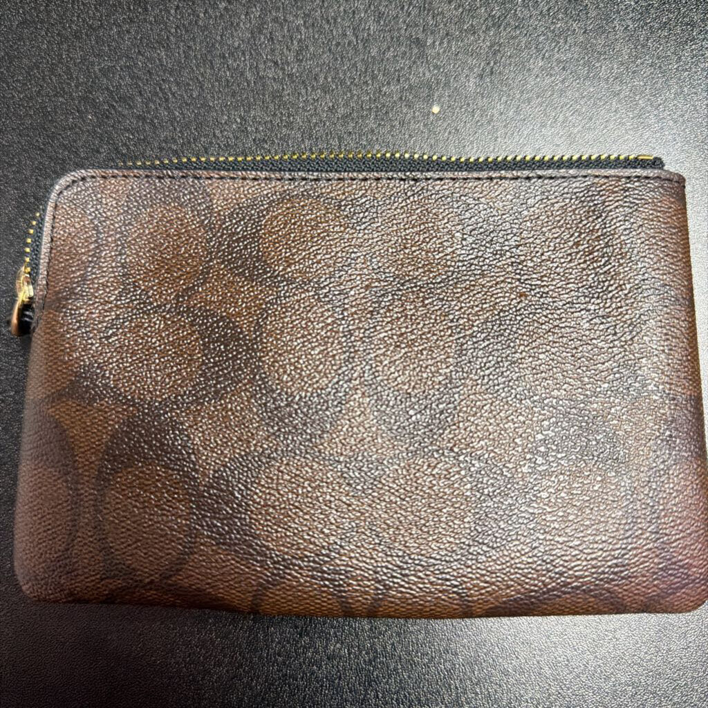Coach Corner Zip Wristlet Black Mono