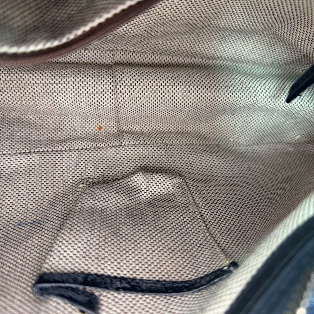 Dooney & Bourke 1975 Pebbled Leather Hobo Shoulder