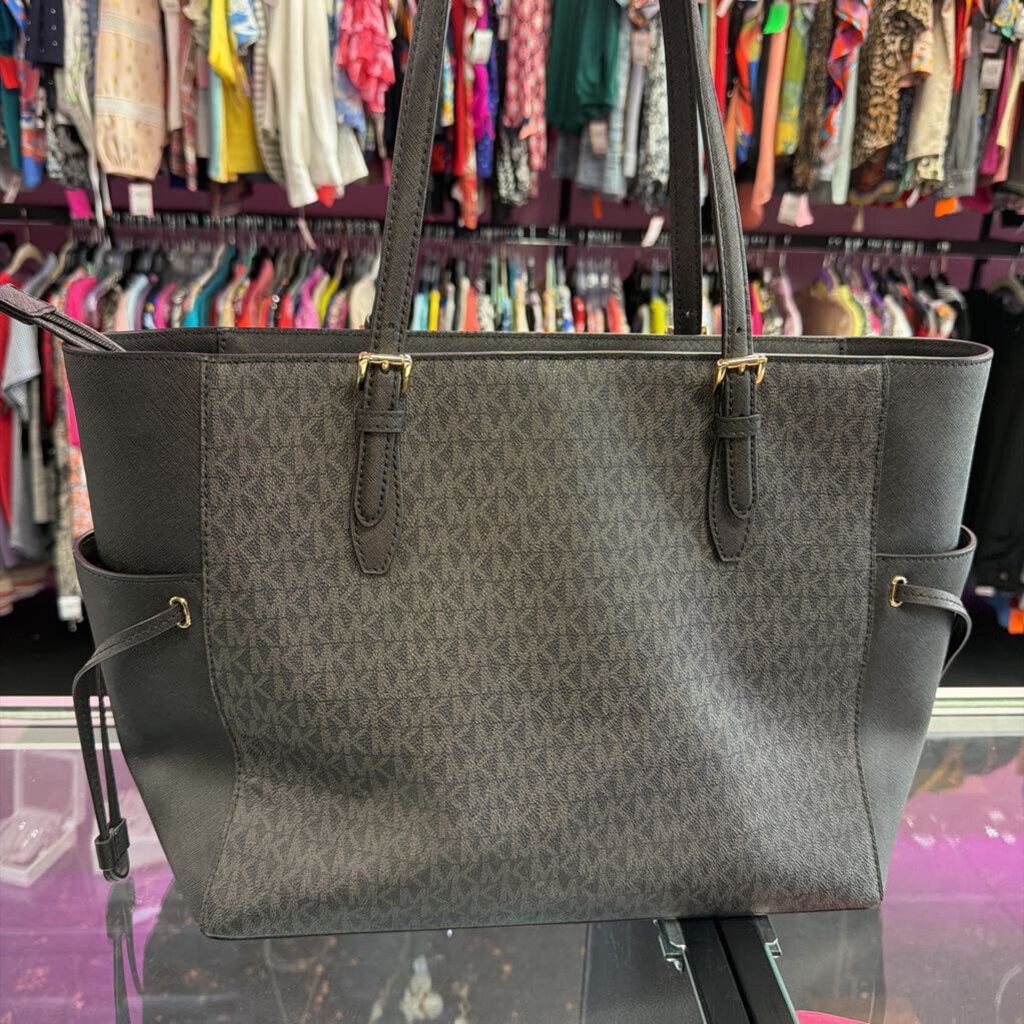 Michael Kors Gilly Drawstring Signature PVC Large Tote