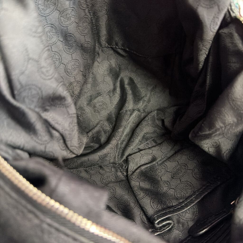 Leather Chain detail Pebbled Leather Hobo Shoulder Bag