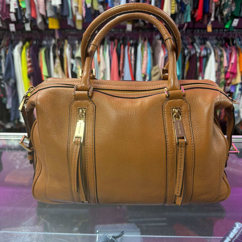 Micheal Kors Julia Convertible Bag Vertical Front Zip pockets Missing long Strap