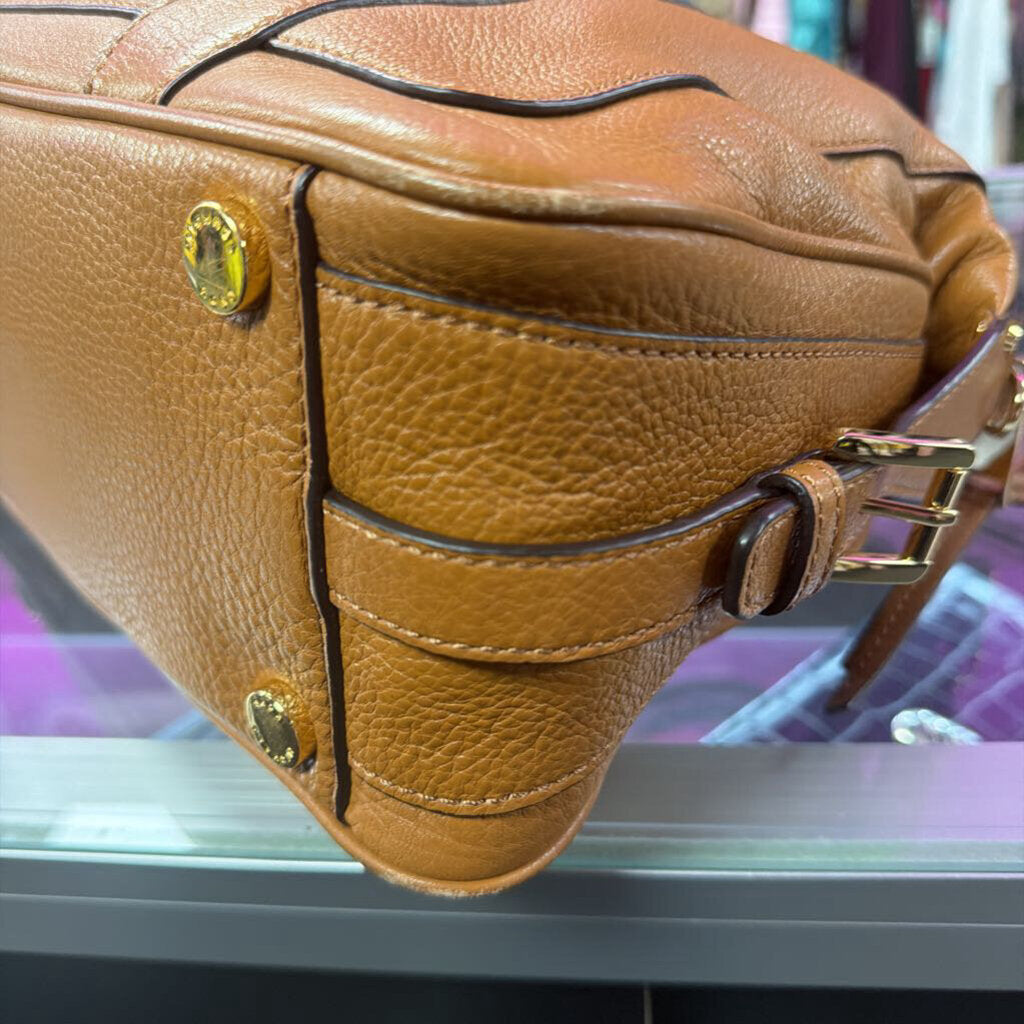 Micheal Kors Julia Convertible Bag Vertical Front Zip pockets Missing long Strap