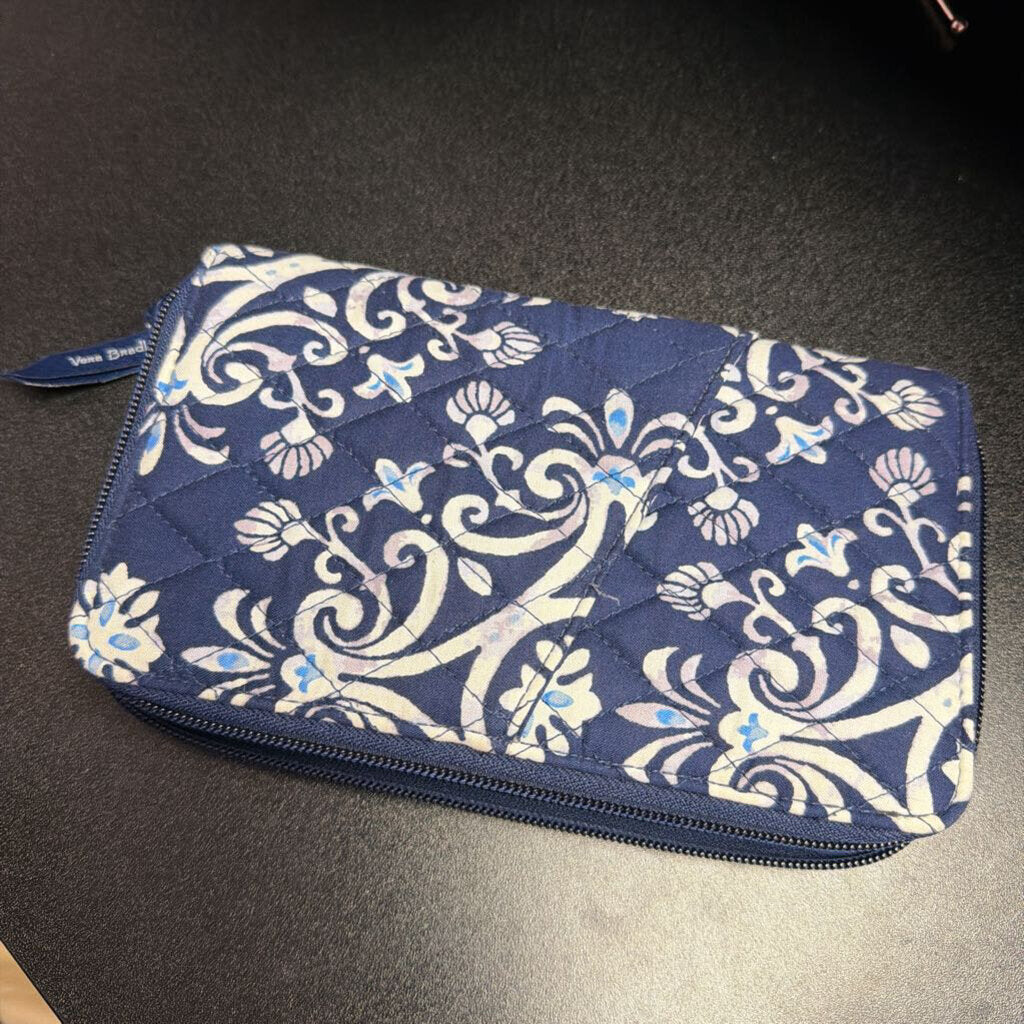 Vera Bradley Quilted Large Wallet Medallion Floral RFID Wallet