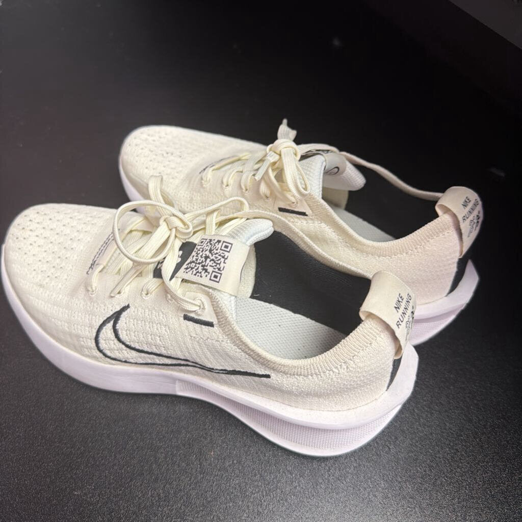 6 Interact Running Sneakers