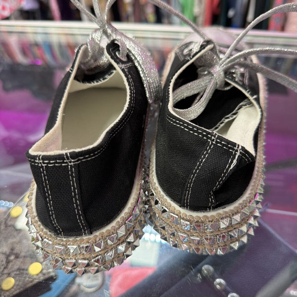 7.5 Unknown Studded Espadrille Metallic Sneaker