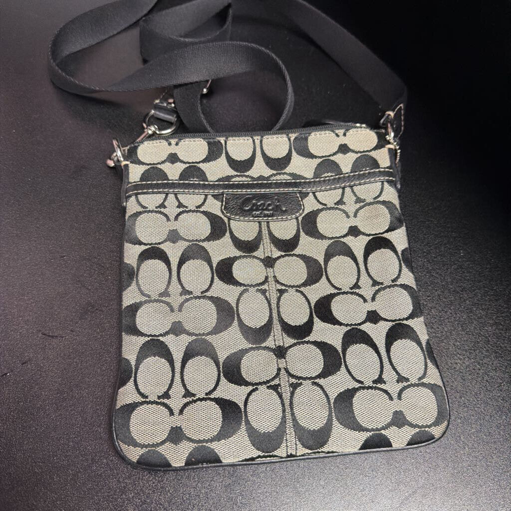 Coach Penelope Signature Swingpack Crossbody