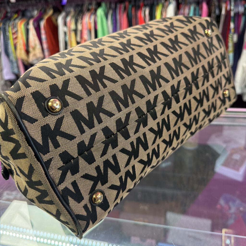 Michael Kors MK Signature Satchel
