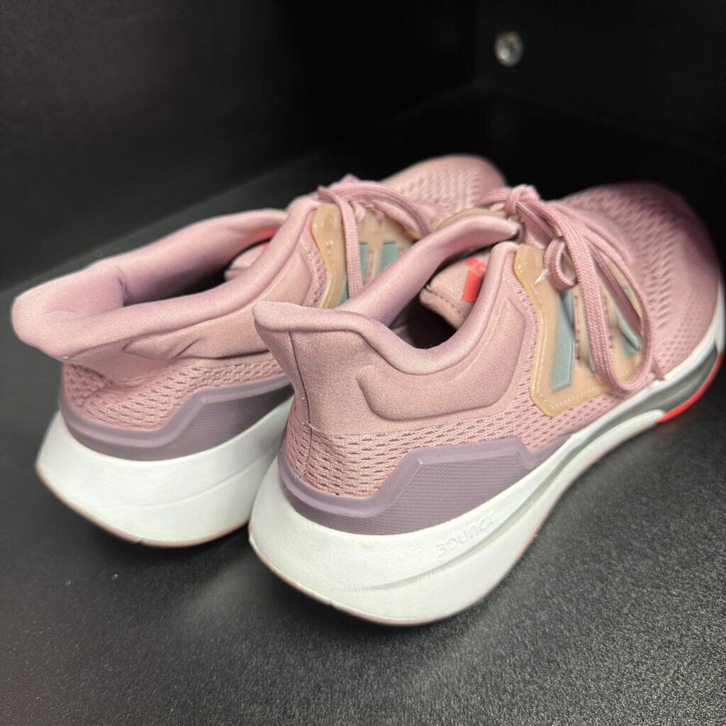 9 Adidas EQ21 Run Sneaker