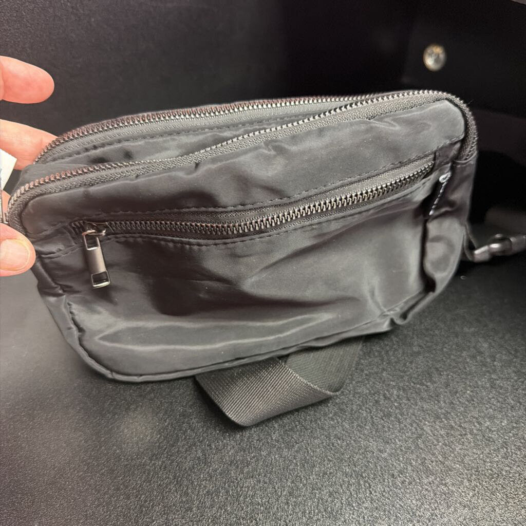 Yoyeppg Fanny Pack Nylon