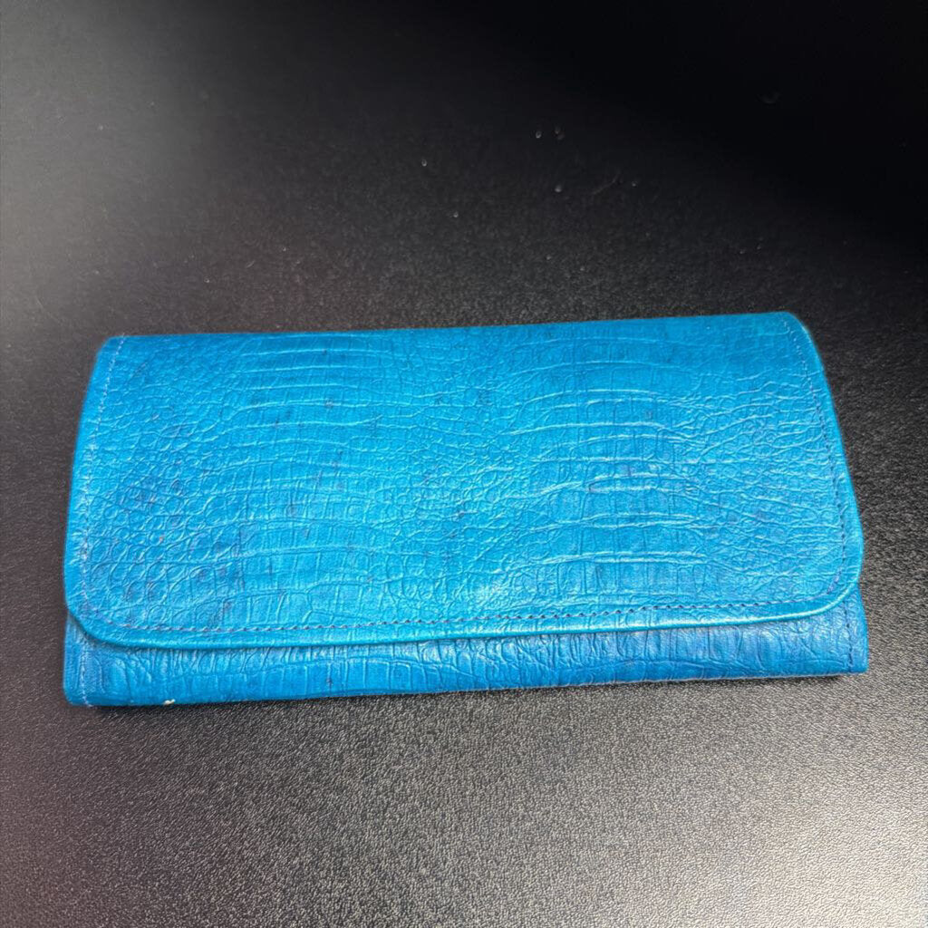 Unknown Blue retile Print Wallet