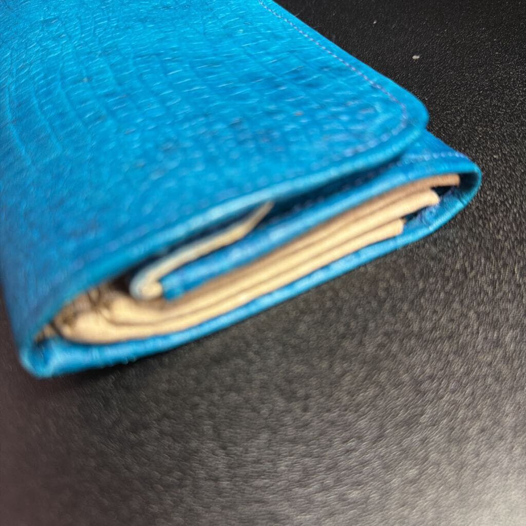 Unknown Blue retile Print Wallet