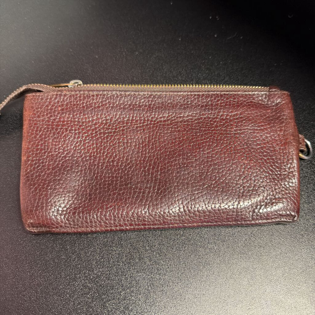 Unknown Pebbled Snap Close Pouch