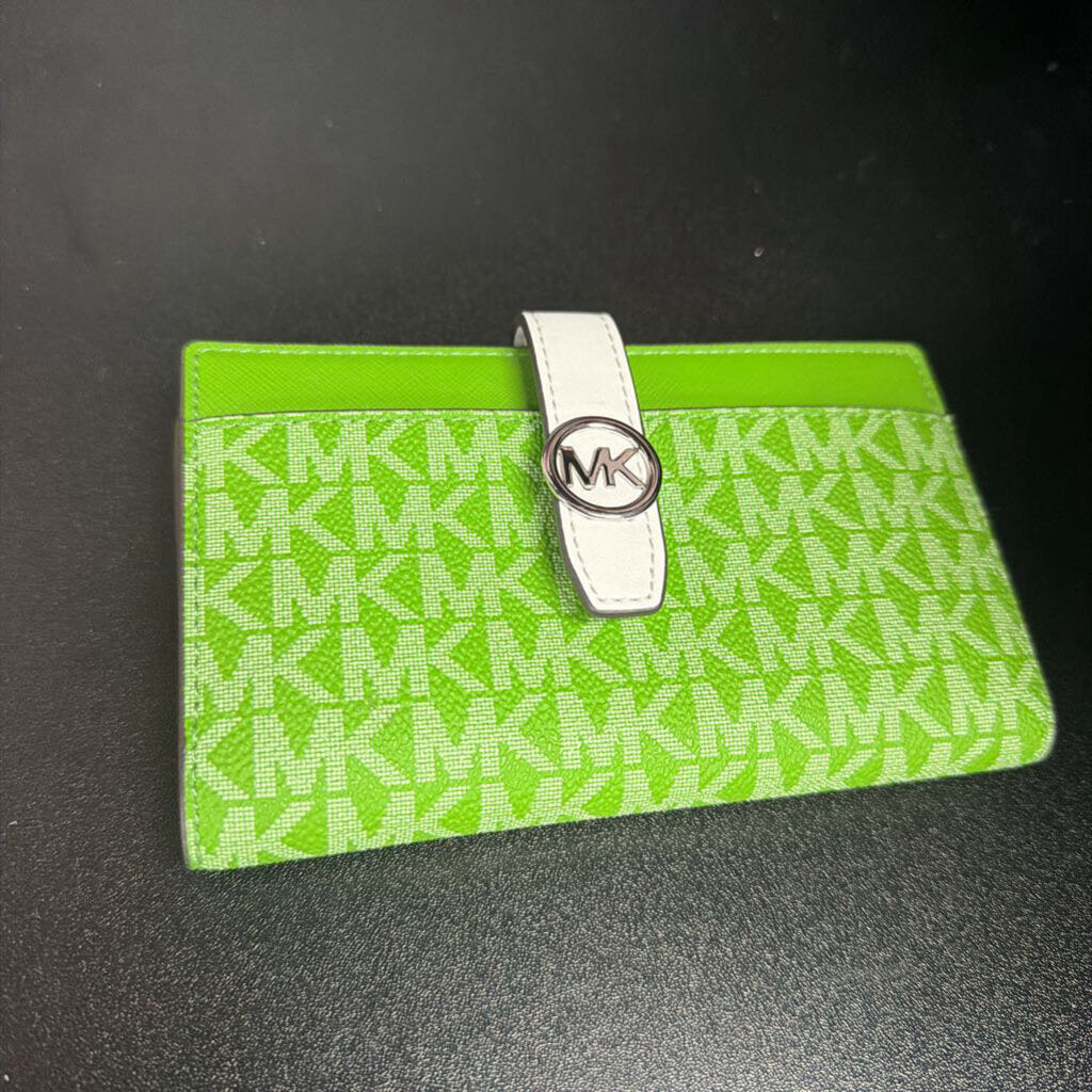 Michael Kors Greenwich Medium Logo Wallet