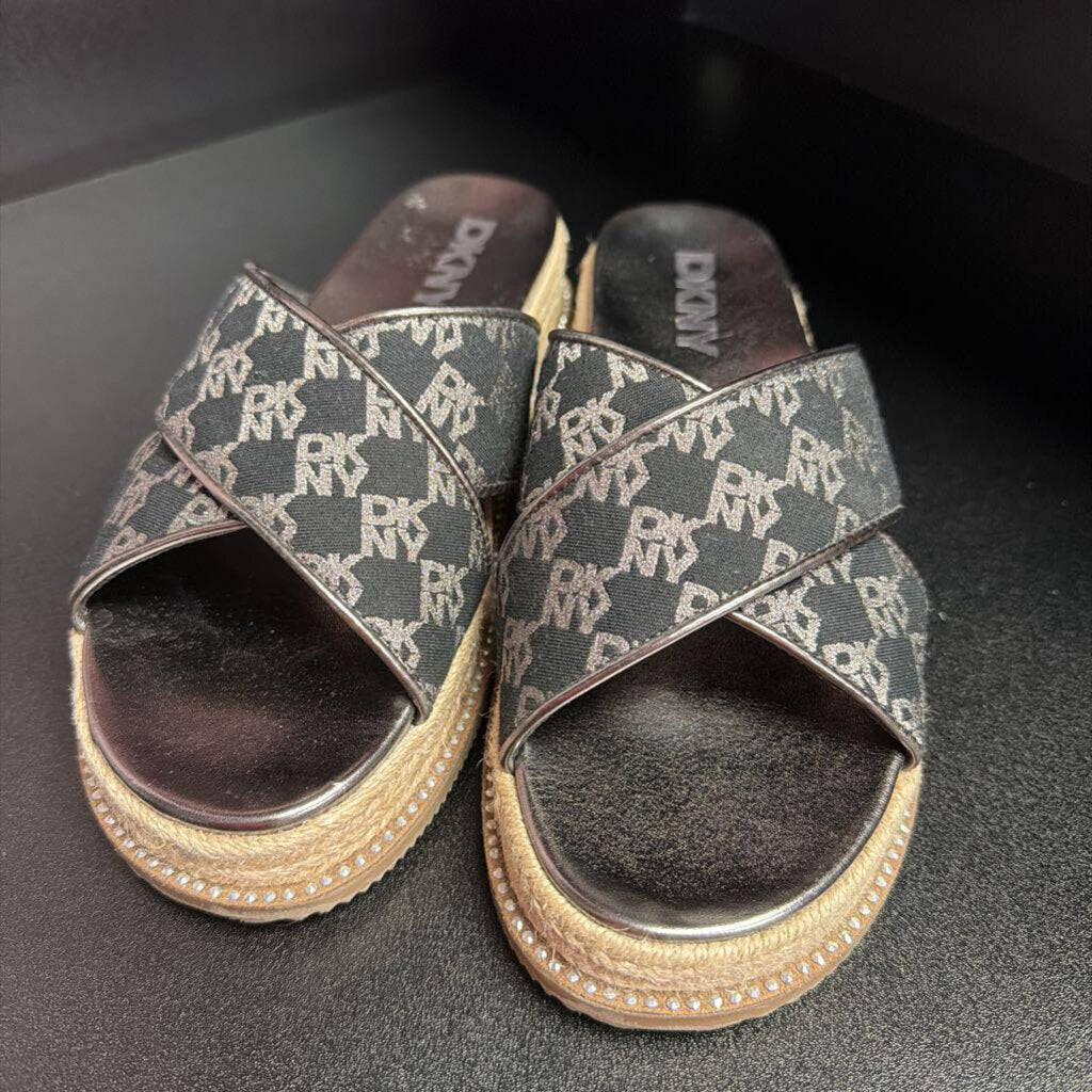 9 DKNY Berris CrissCross Espadrille Sandal